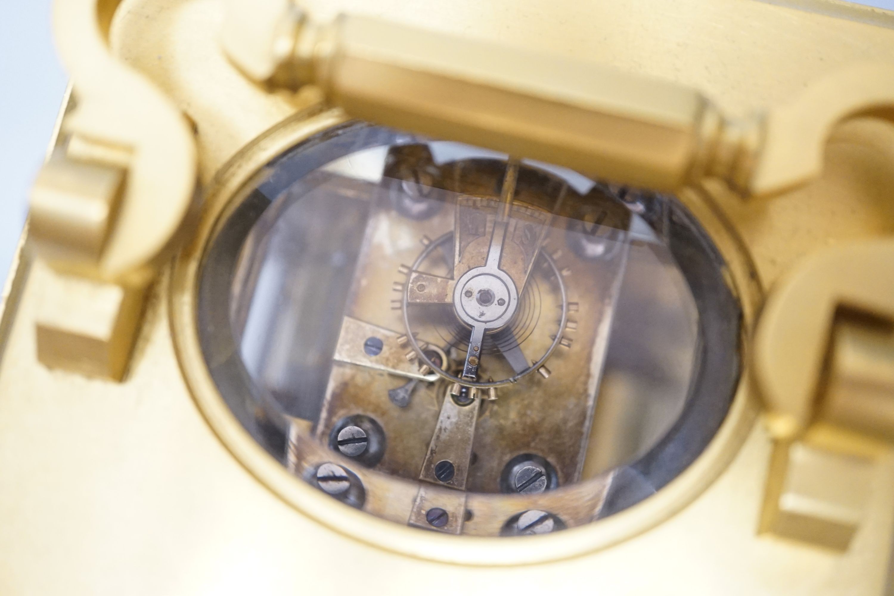 A French gilt brass carriage clock, 13cm high